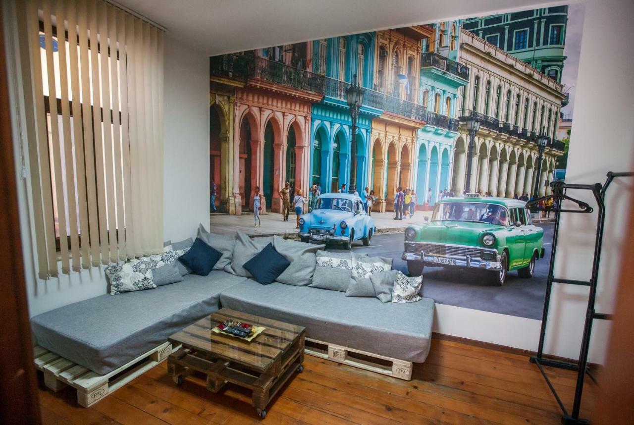 Apartment Hot Spot